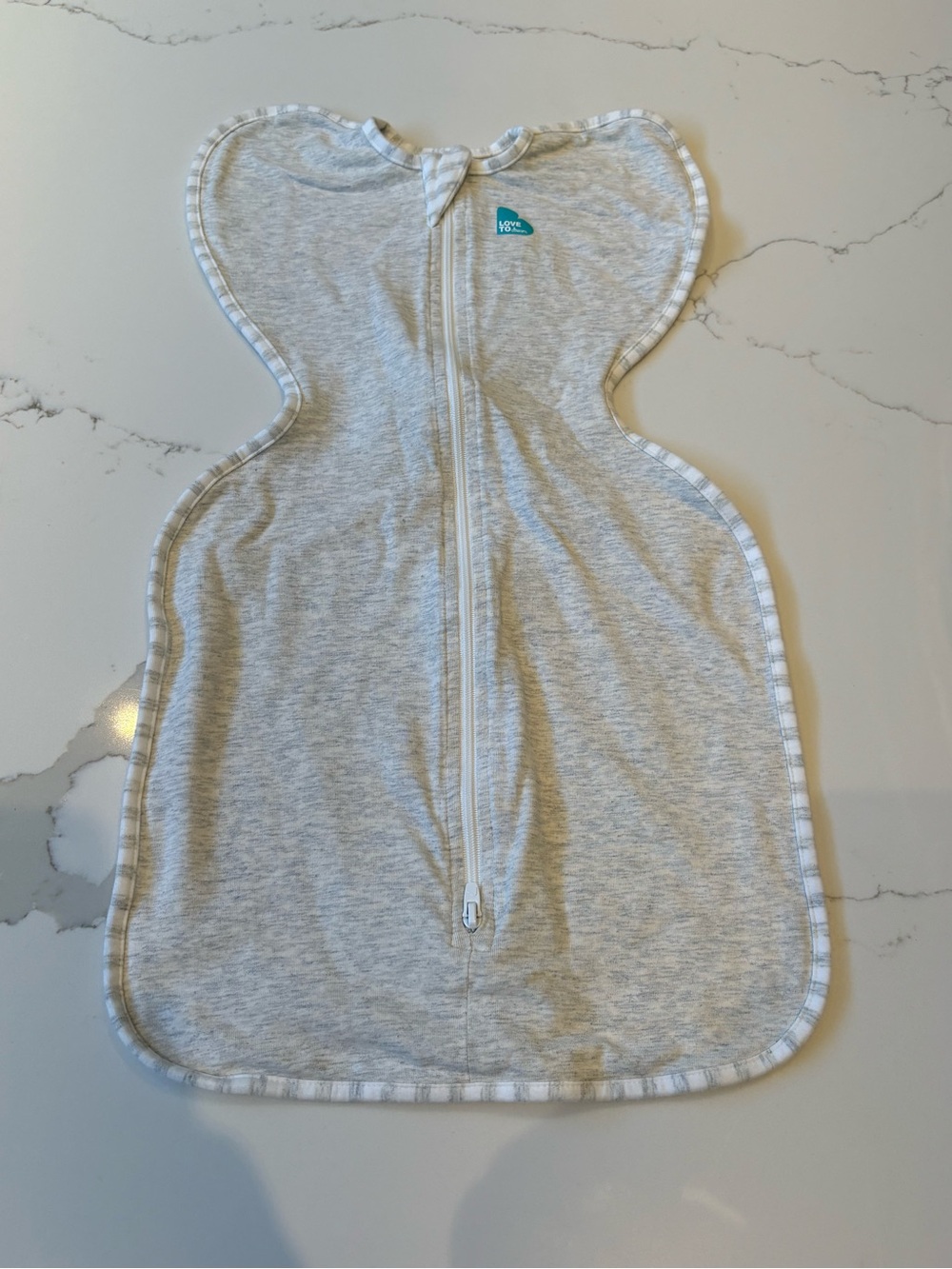 Love to Dream Heather Gray Swaddle Size Small EUC